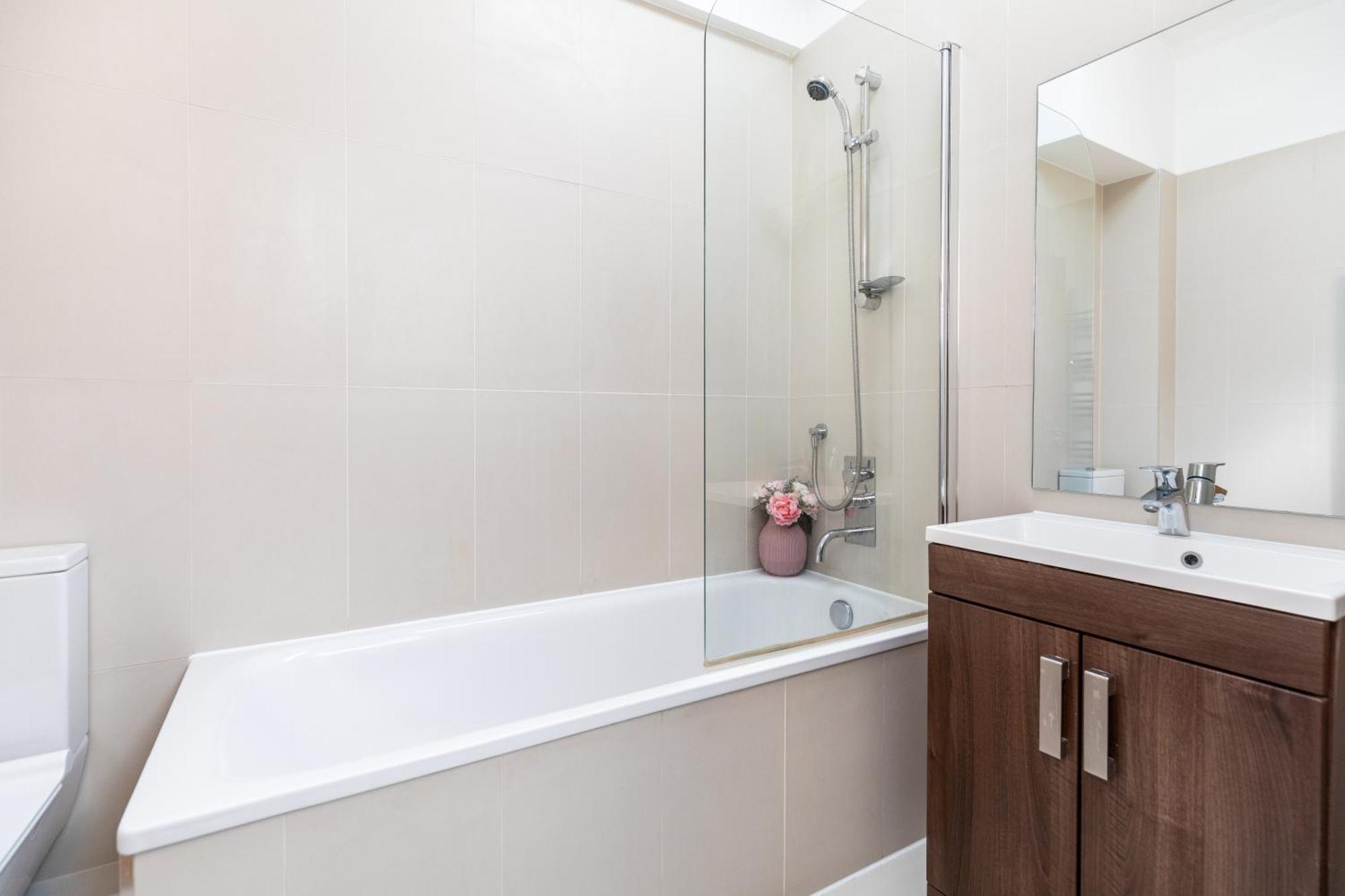 Exceptional 2 Bed Boutique Home In Mill Hill Exterior foto